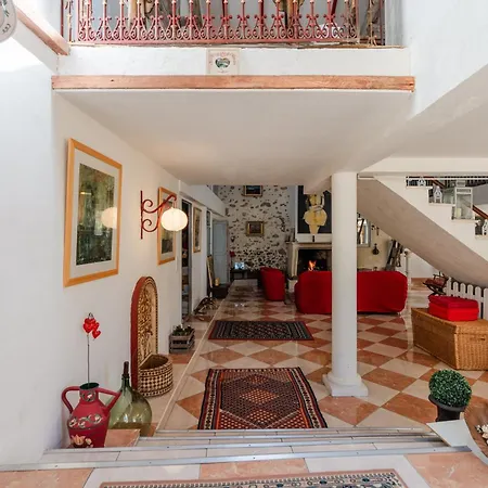 Narbo Martius - Piscine Privee | 10 Pers Vakantiehuis Ornaisons